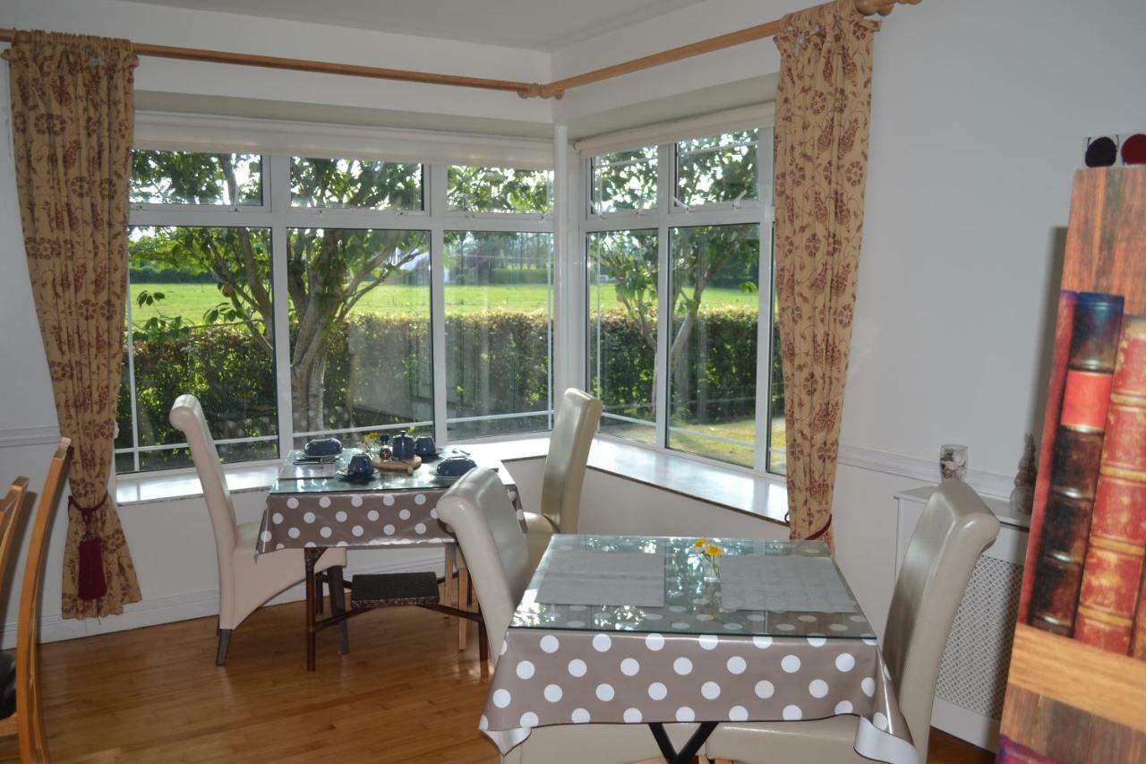 Annaswood B&B Cahir Εξωτερικό φωτογραφία